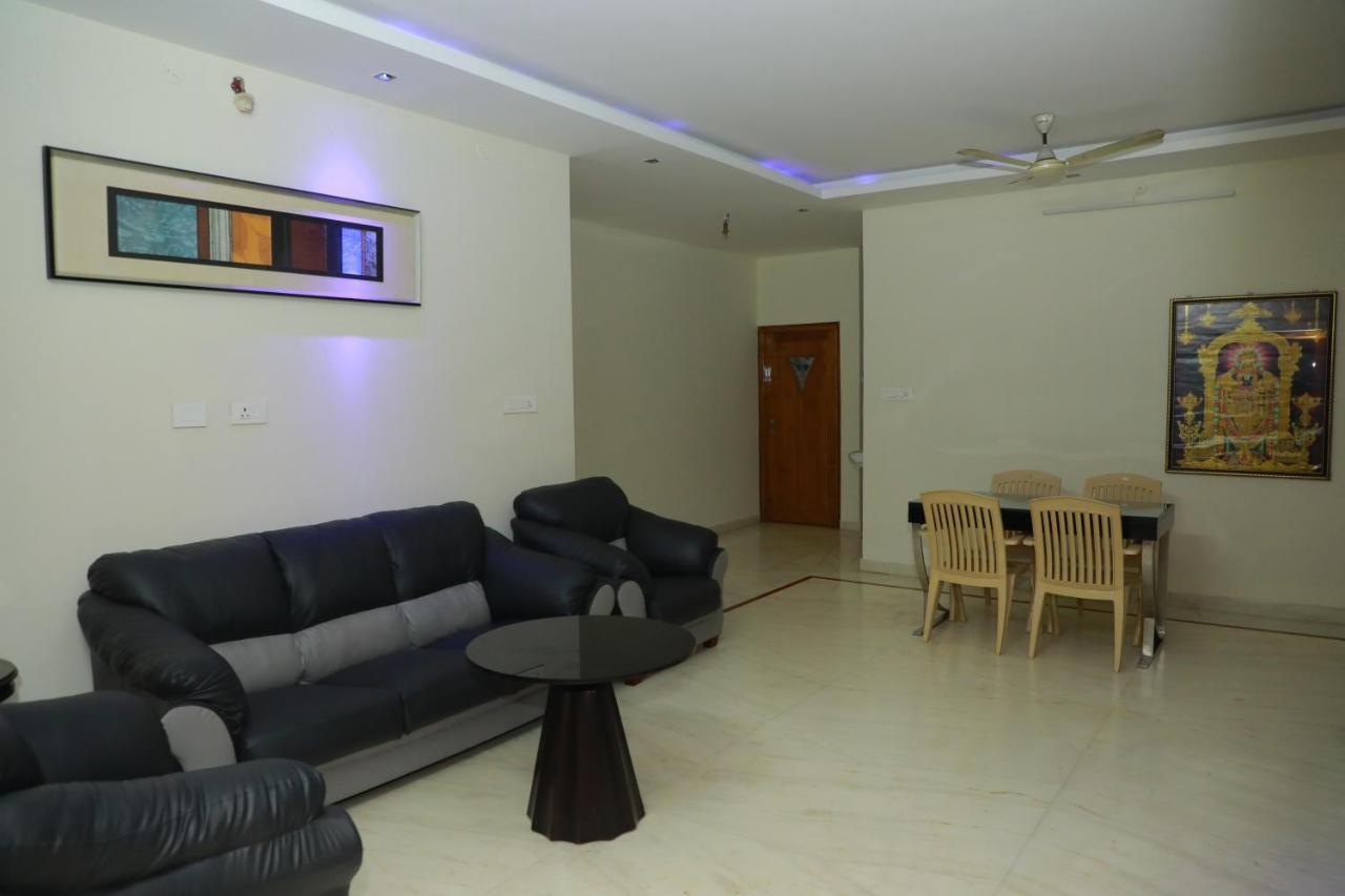Hill View Paradise - 2Bhk'S & Rooms - A Golden Group Of Premium Home Stays - Tirupati Luaran gambar